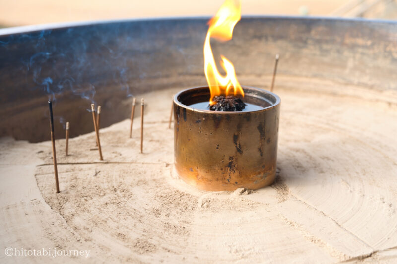 東大寺大仏殿前の常香炉