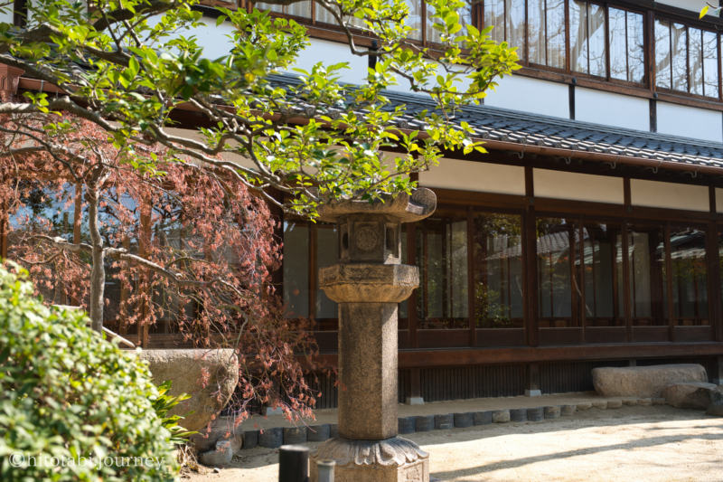 極楽浄土の庭の入り口